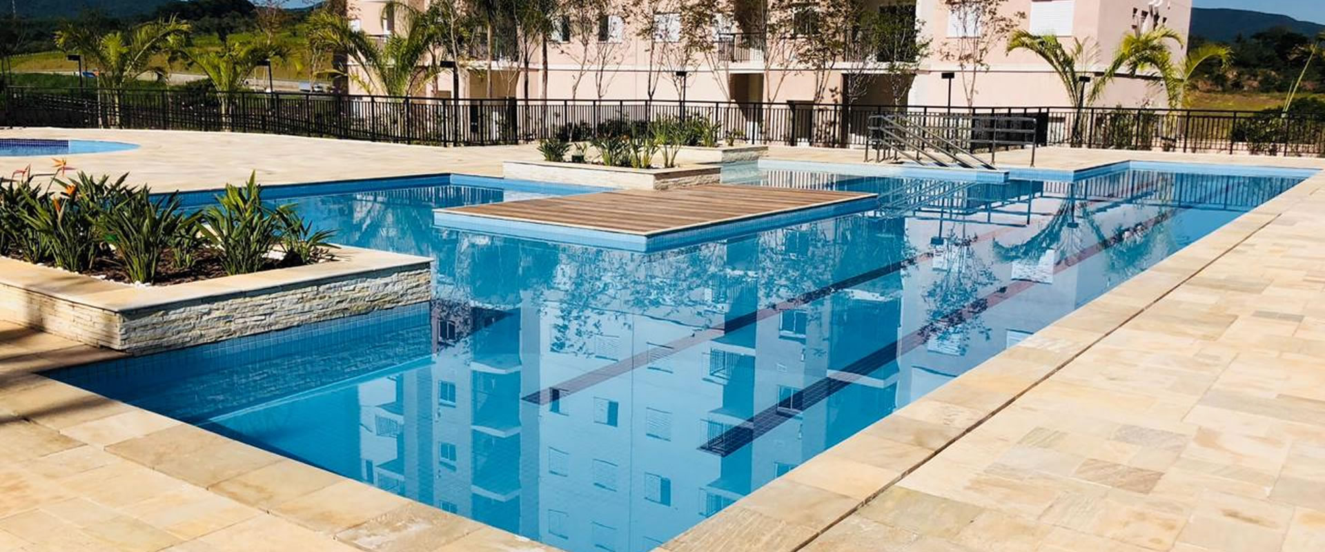 Piscinas Pancioni Manutenção, treinamentos e limpeza de piscinas